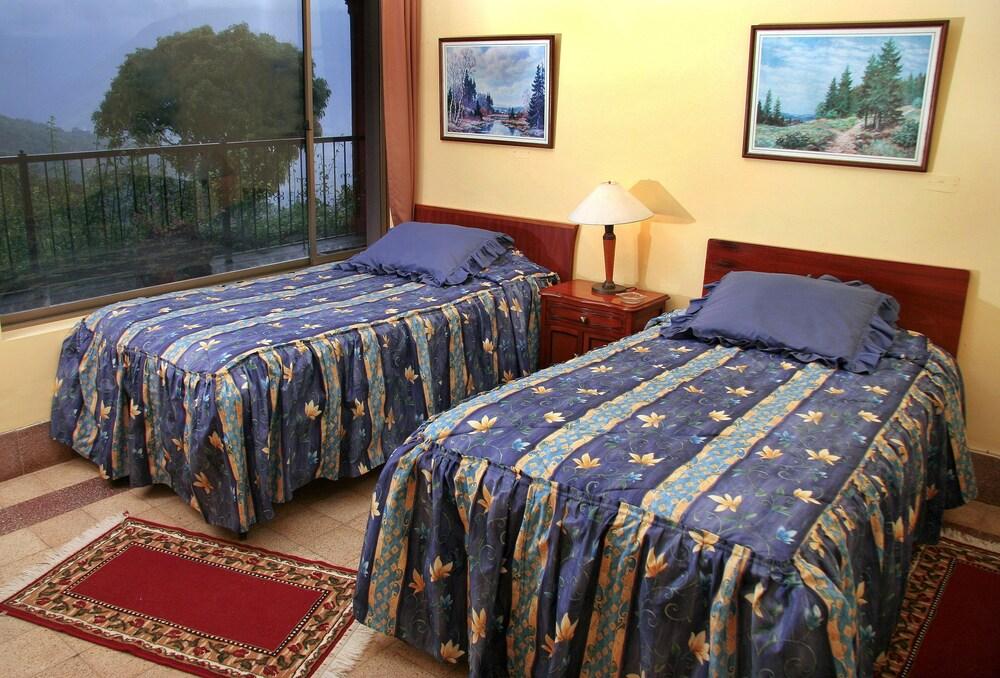 Hotel Gloria كورويكو المظهر الخارجي الصورة