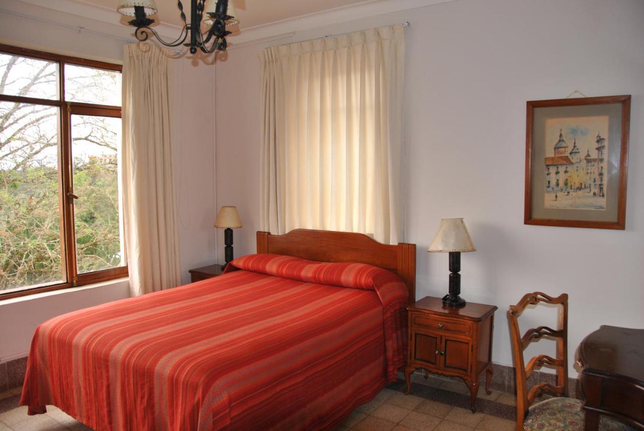 Hotel Gloria كورويكو المظهر الخارجي الصورة